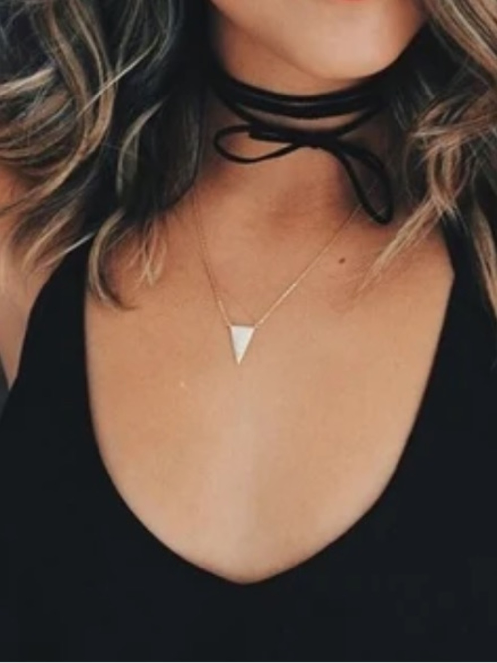 Y2K 2010s Delicate Rose Gold Triangle Pavé Pendant Necklace